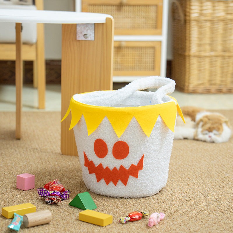 Panier à bonbons d’Halloween en peluche, visage citrouille